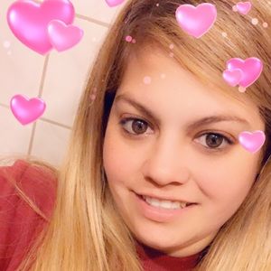 Meet your Posher, Mayra